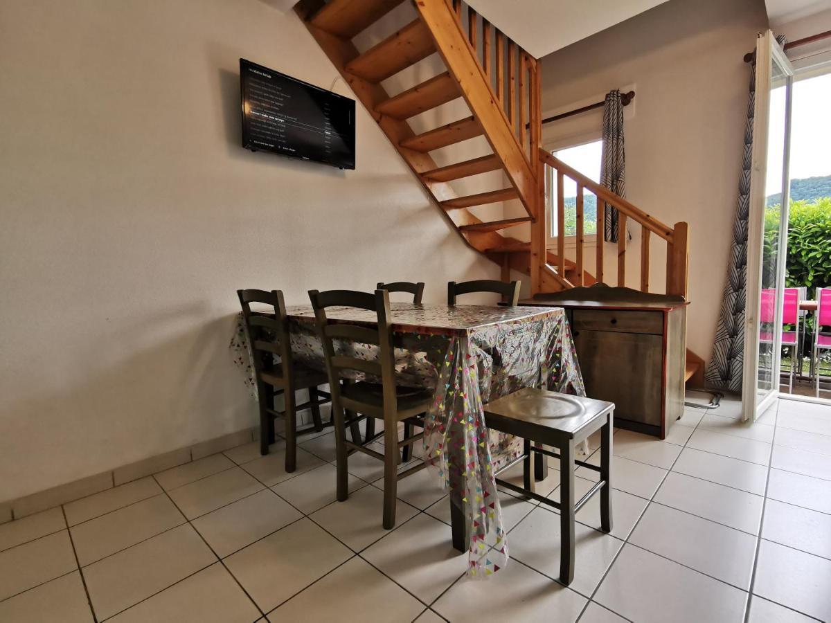 Au 11 T3 Duplex, Village Vacances, Piscines, Parking Saint-Geniez-dʼOlt Εξωτερικό φωτογραφία