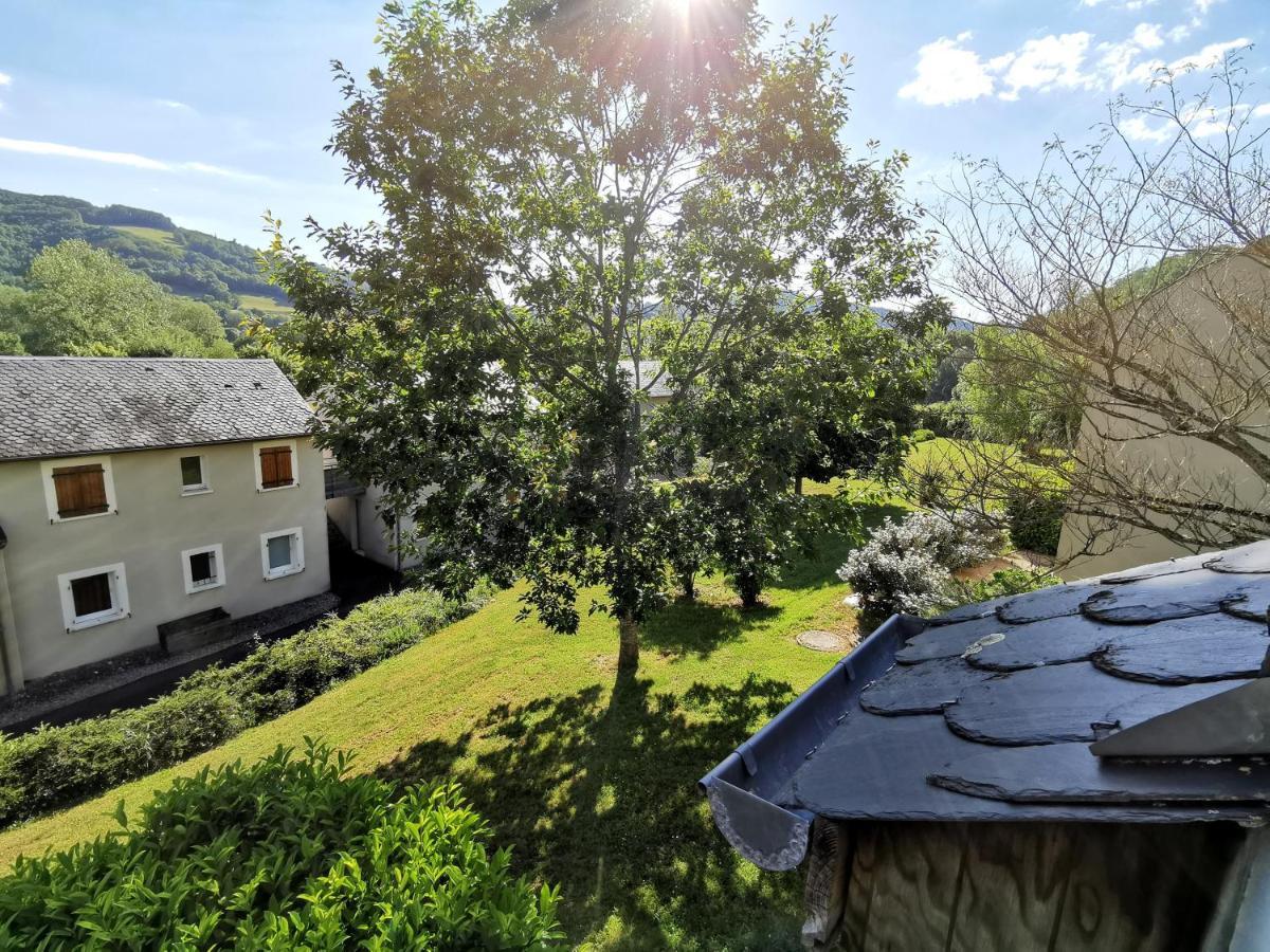 Au 11 T3 Duplex, Village Vacances, Piscines, Parking Saint-Geniez-dʼOlt Εξωτερικό φωτογραφία