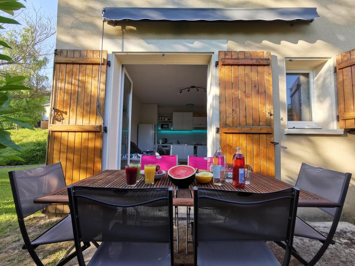 Au 11 T3 Duplex, Village Vacances, Piscines, Parking Saint-Geniez-dʼOlt Εξωτερικό φωτογραφία